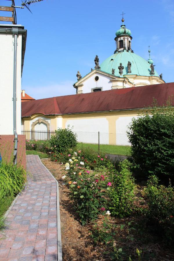 Apartmany U Marianske Kaple Česká Kamenice Dış mekan fotoğraf